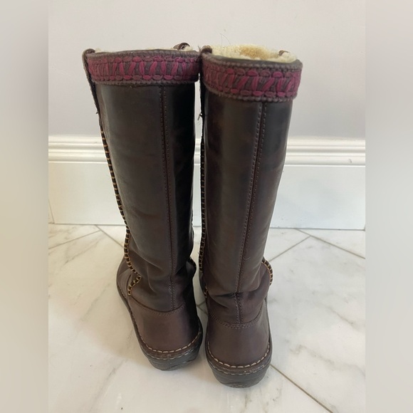 UGG Australia dark brown leather sheepskin Sherpa lined women leather boots sz 8 - Picture 6 of 10